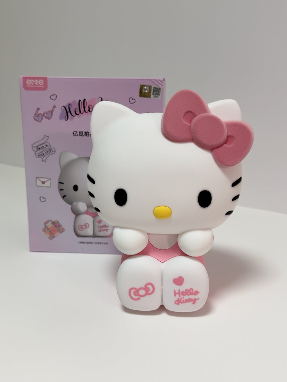 Sanrio Hello Kitty Pat Light  Bedroom Night Light